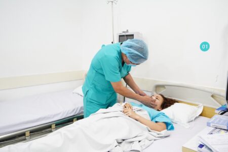 Chế độ chăm sóc tốt nhất cho mọi khách hàng sau khi làm đẹp