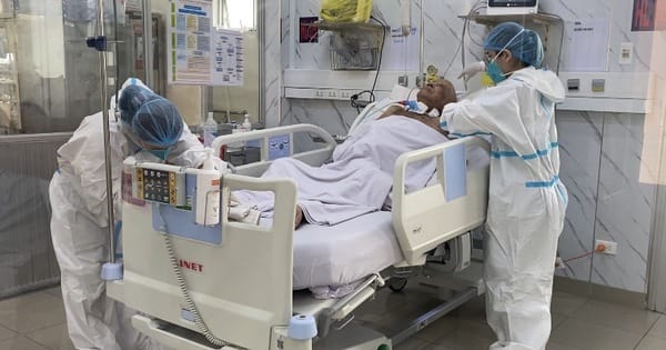 TP. Hồ Chí Minh: Số ca mắc COVID-19 tăng nhẹ, đã xuất hiện biến thể phụ XBB.1.5