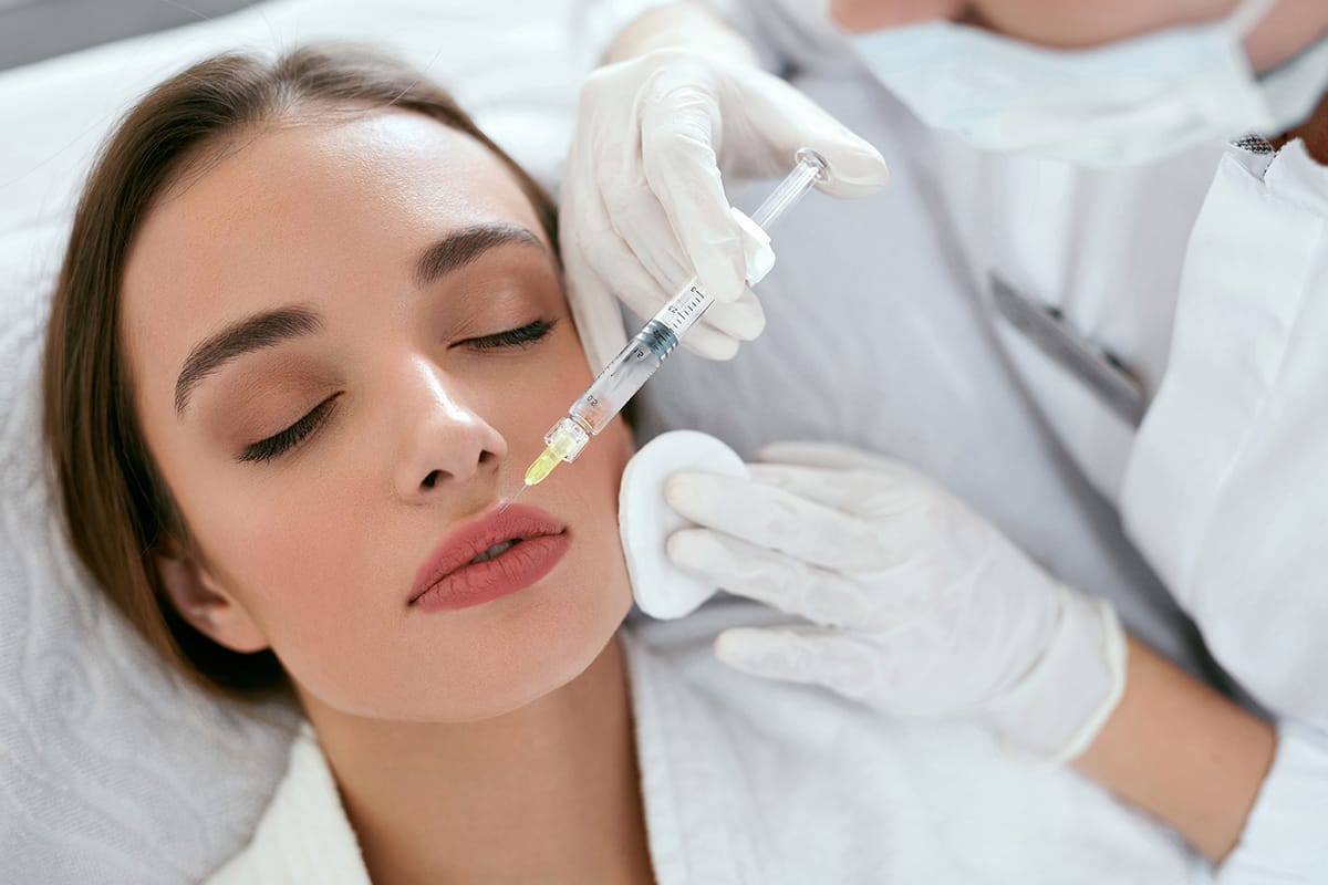 Phương pháp sửa môi dày phổ biến hiện nay