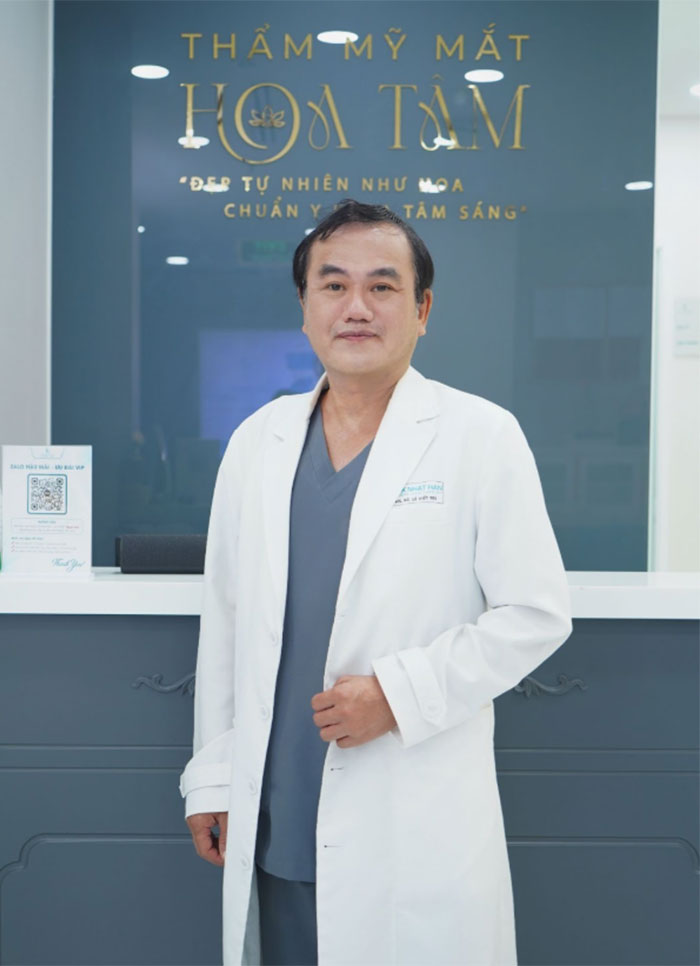 thẩm mỹ mắt hoa tâm