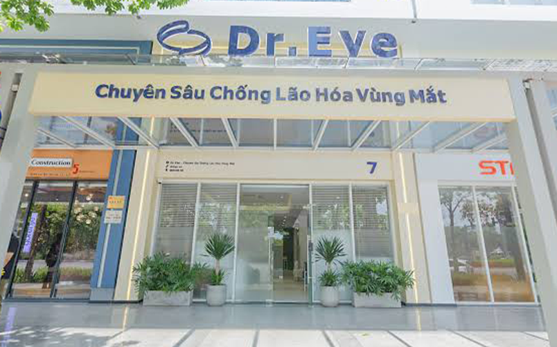 Top 5 địa chỉ treo cung chân mày uy tín tại TP.HCM